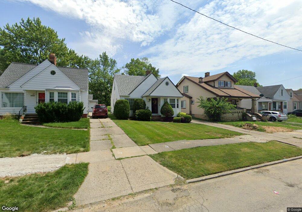 5131 Thomas St, Maple Heights, OH 44137 - photo 1