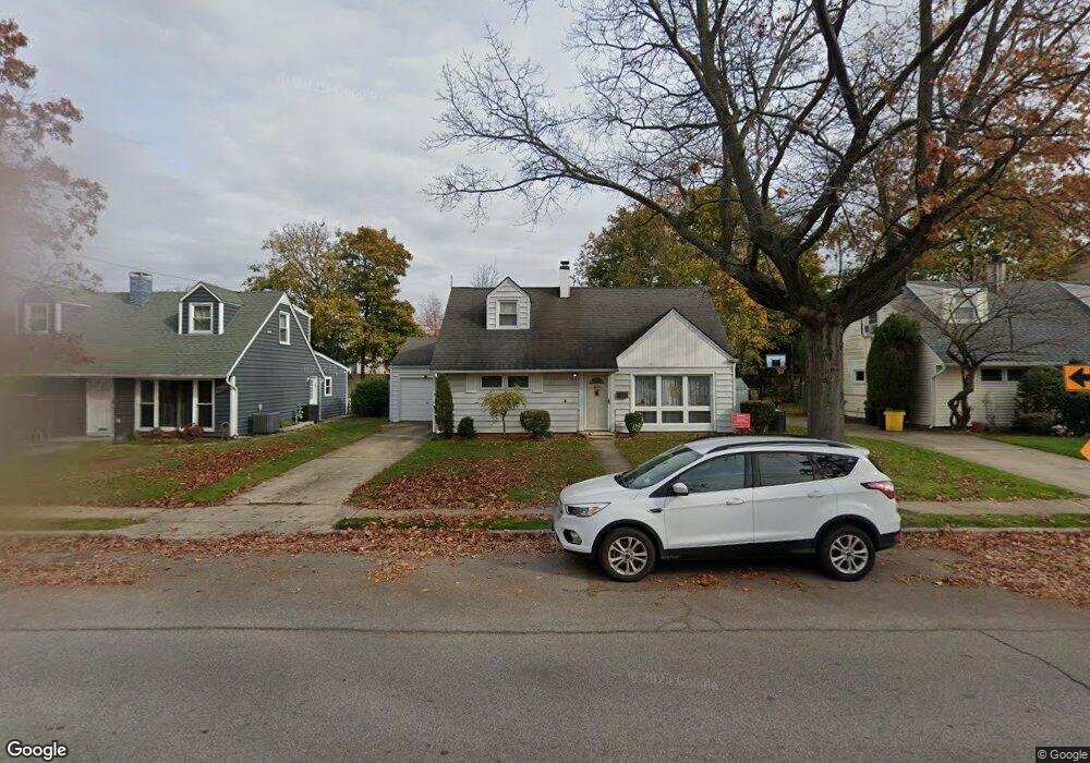 46 Stevenson Rd, Hewlett, NY 11557 - photo 1