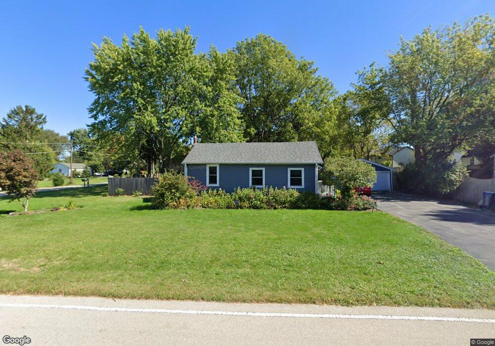 1415 Magnolia Ave, Gurnee, IL 60031 - photo 1