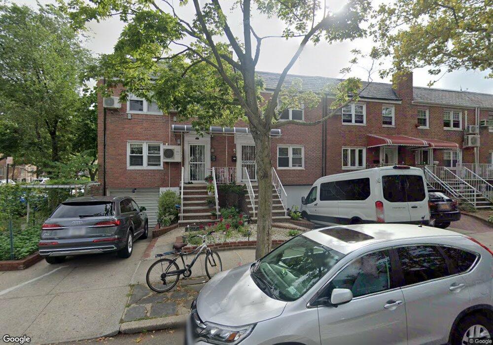 69-03 197th St, Fresh Meadows, NY 11365 - photo 1