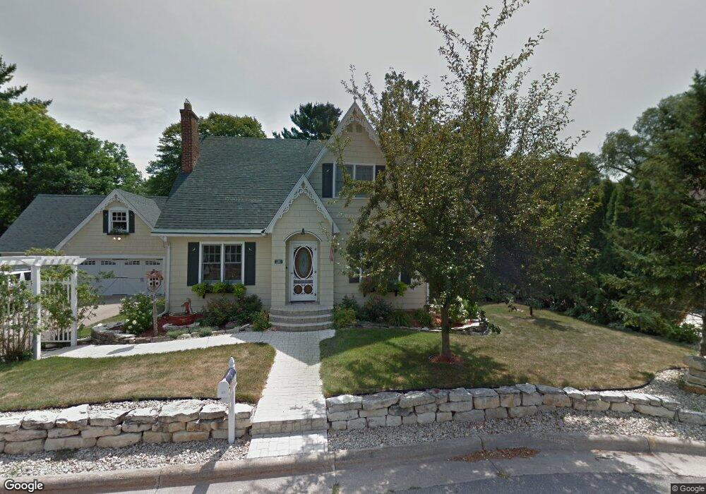 201 Kay St, Holmen, WI 54636 - photo 1