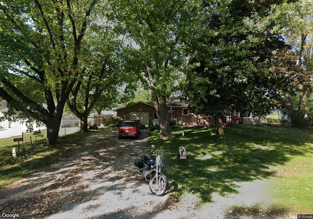 5318 S Baxter Ln, Janesville, WI 53546 - photo 1