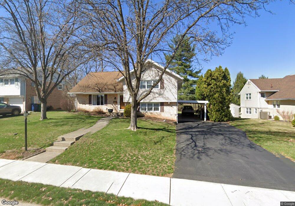 1203 Whitfield Blvd, Reading, PA 19609 - photo 1