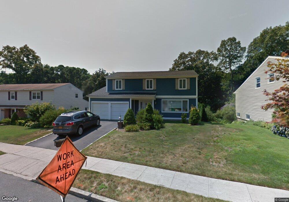 12 Barry Ln, Syosset, NY 11791 - photo 1