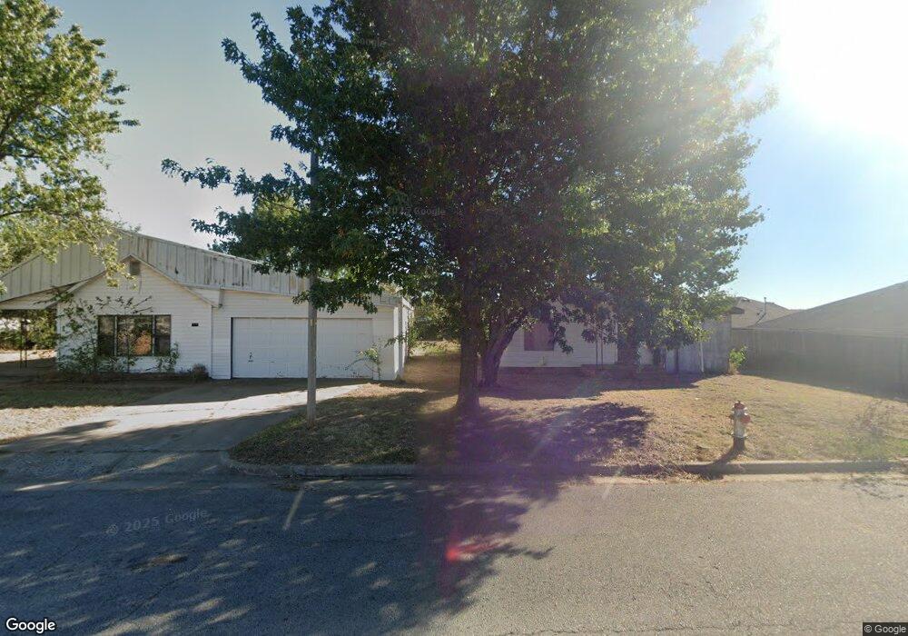 1847 W Midland St, Shawnee, OK 74804 - photo 1