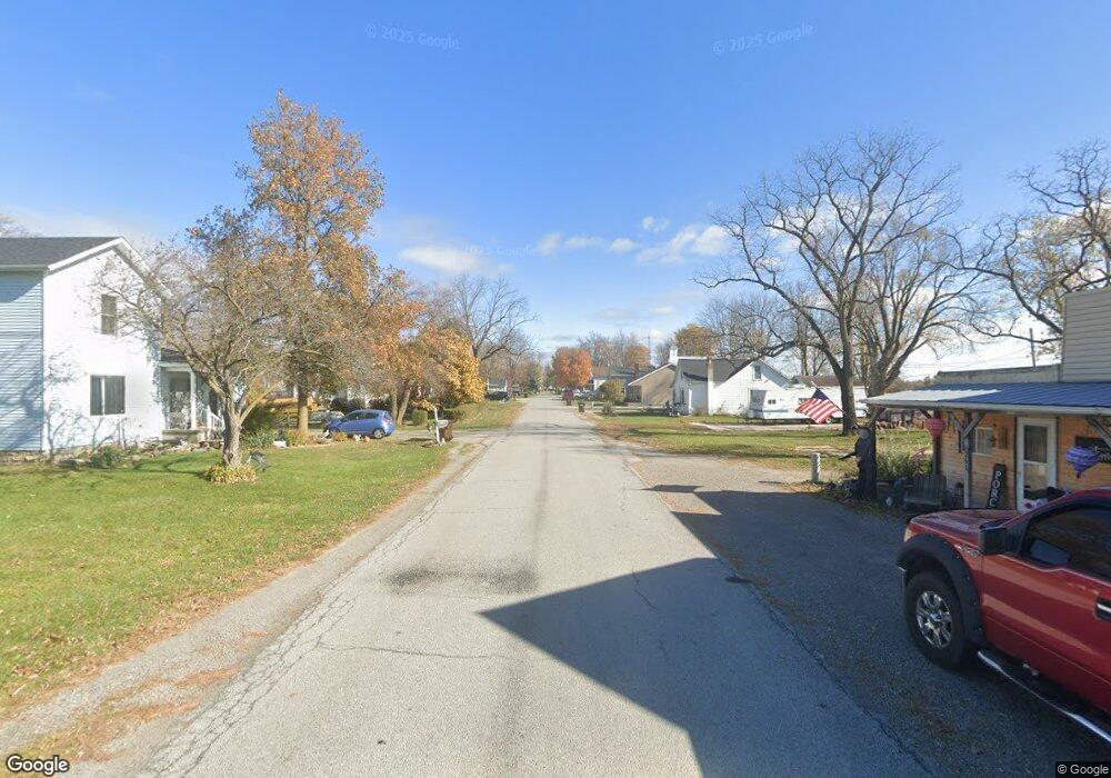 5258 Norfolk St, Lima, OH 45806 - photo 1