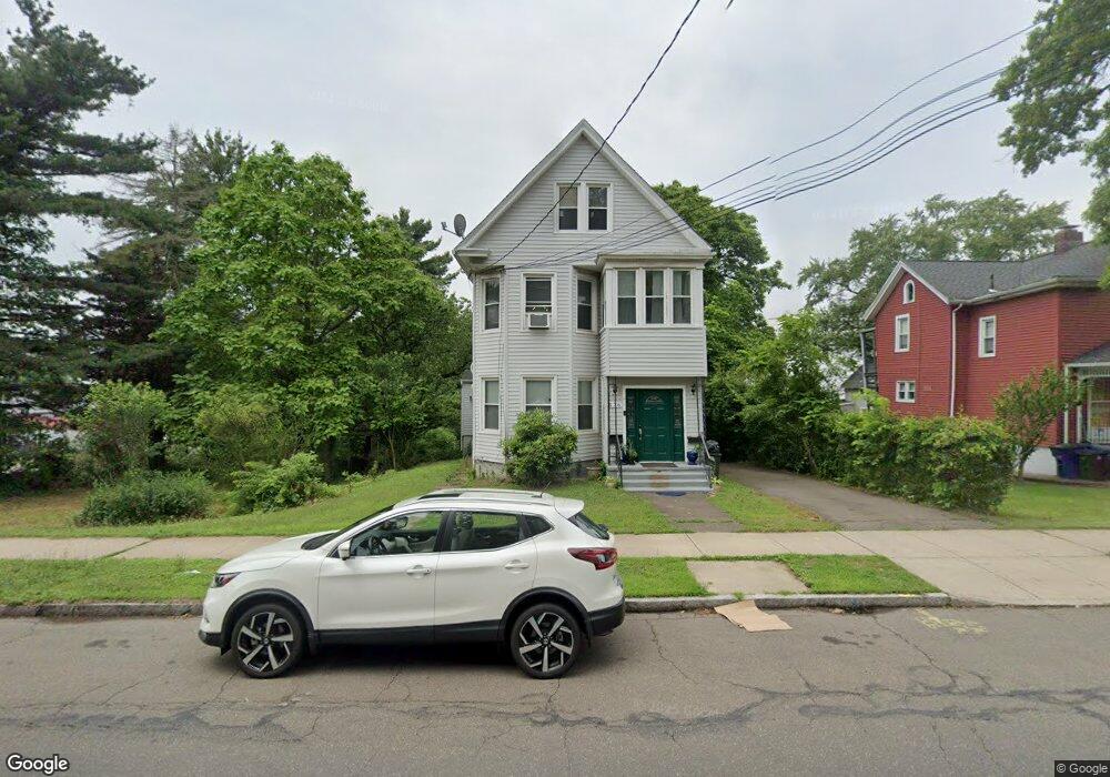 576 Woodward Ave, New Haven, CT 06512 - photo 1