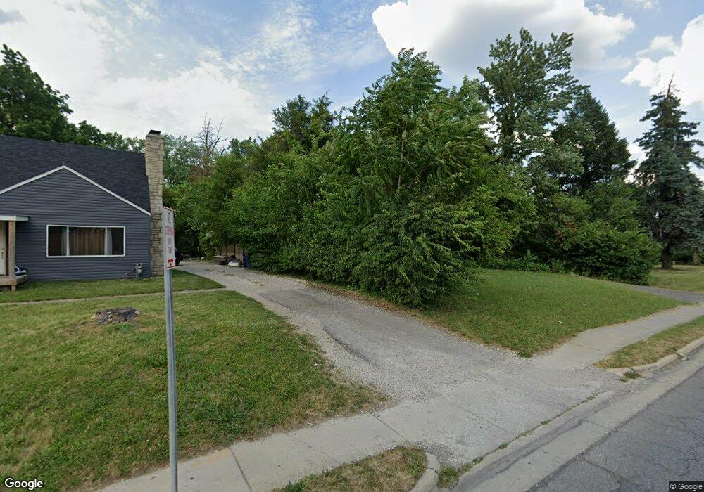 1924 Oakland Park Ave, Columbus, OH 43224 - photo 1