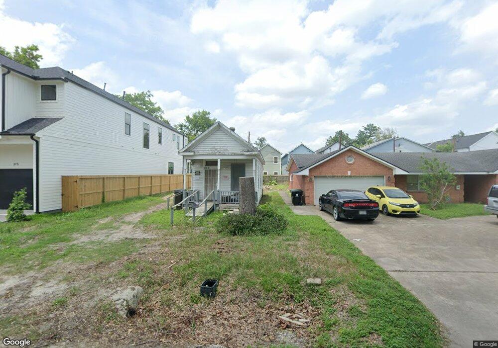 310 E 38th St, Houston, TX 77018 - photo 1