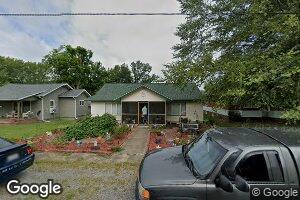220 Wilcox St, Zeigler, IL 62999
