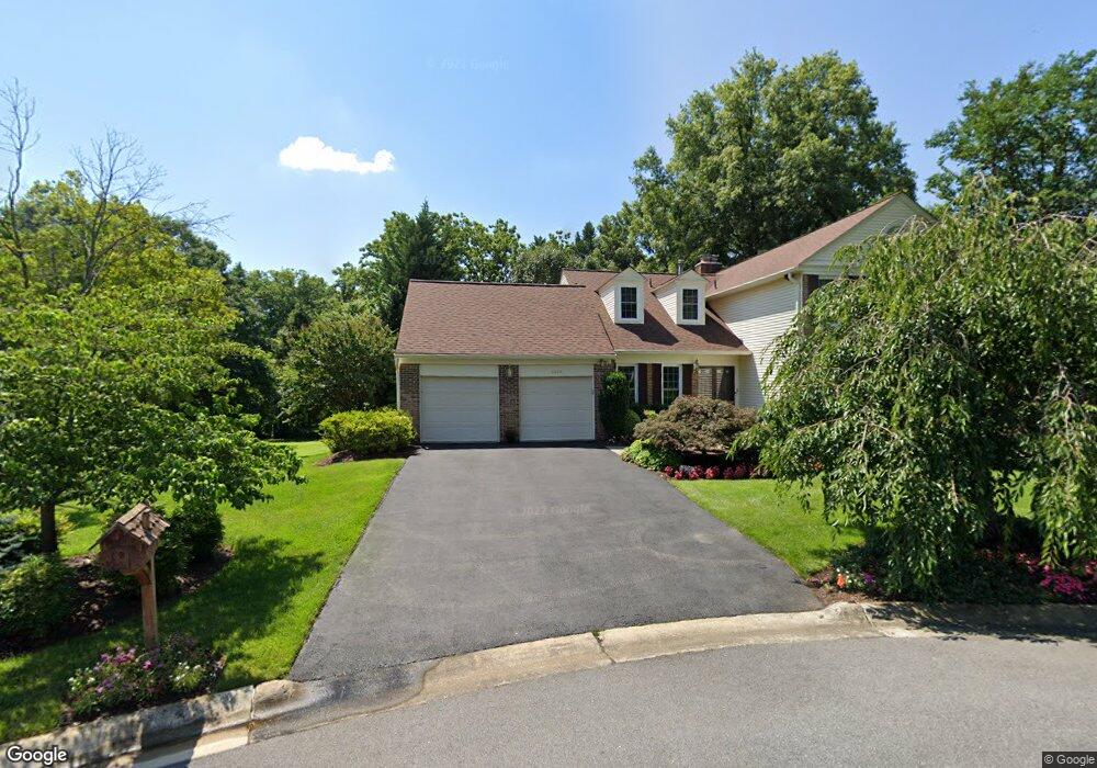 5820 Magic Mountain Dr, Rockville, MD 20852 - photo 1