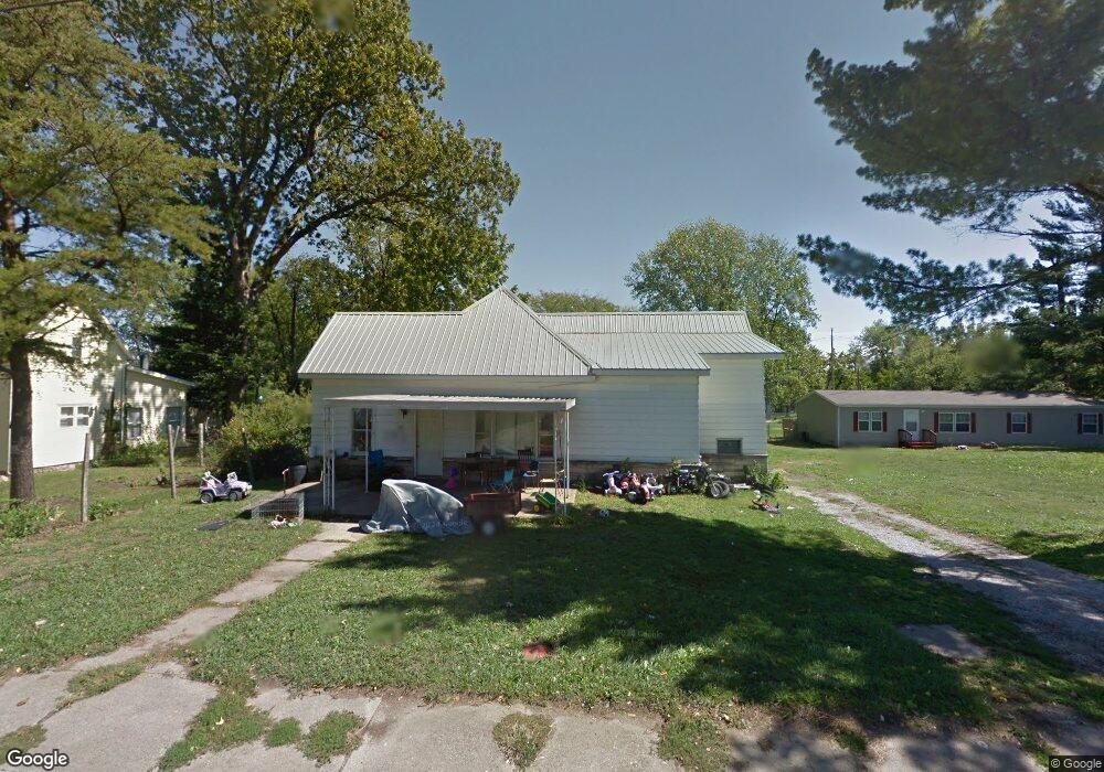 207 S Main St, Bicknell, IN 47512 - photo 1