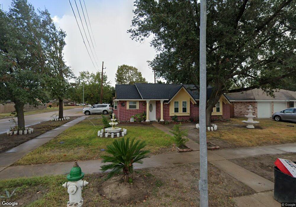 10526 Heather Hill Dr, Houston, TX 77086 - photo 1