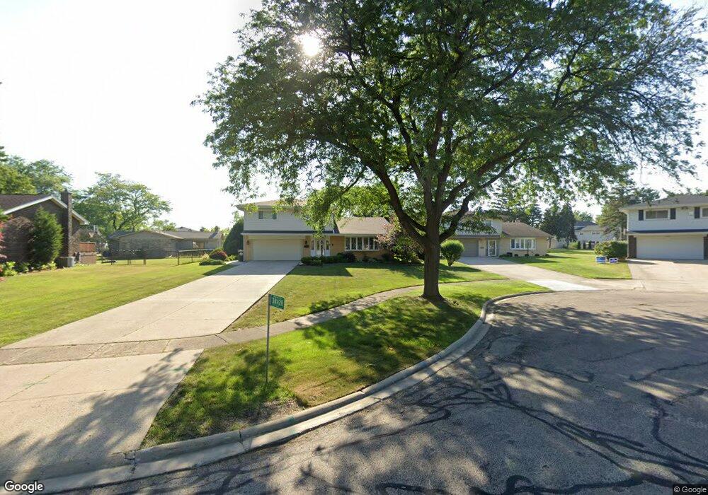 3N428 Jill Ct, Elmhurst, IL 60126 - photo 1