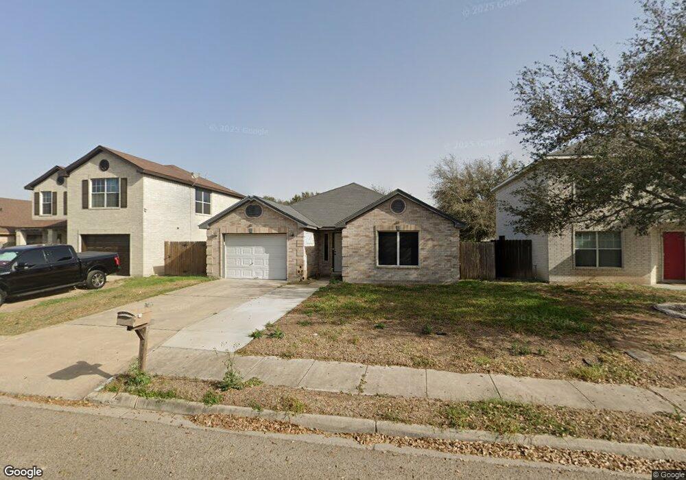 1333 W Ruidoso Dr, Edinburg, TX 78541 - photo 1