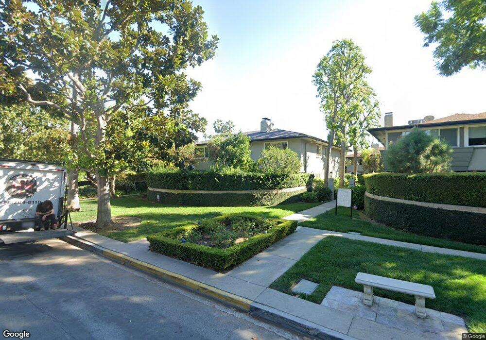 938 S Orange Grove Blvd unit A, Pasadena, CA 91105 - photo 1