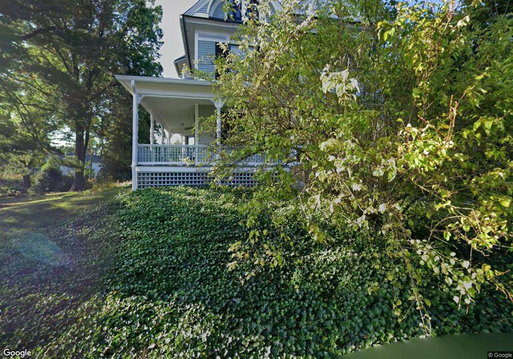 4 Crescent St, Northampton, MA 01060 - photo 1