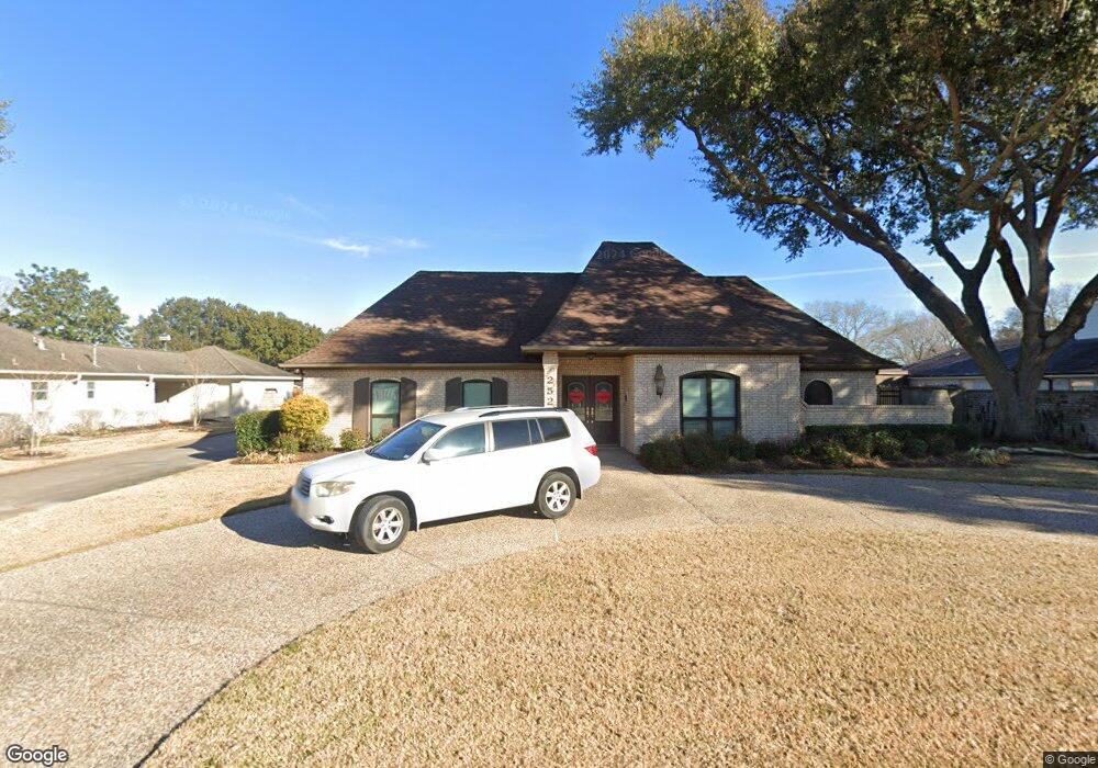 2521 Live Oak Dr, Rosenberg, TX 77471 - photo 1