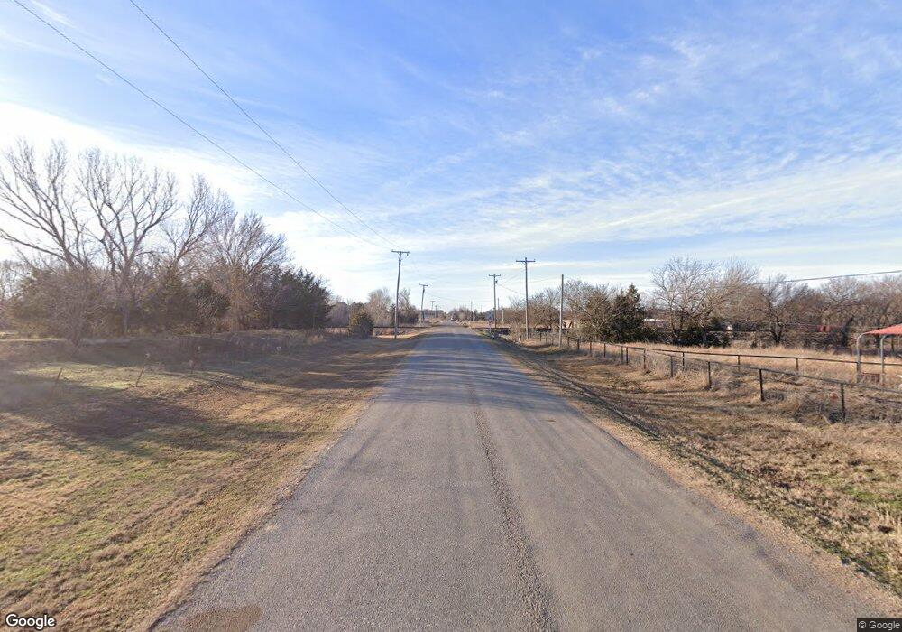 195 NW Crater Creek Rd, Cache, OK 73527 - photo 1