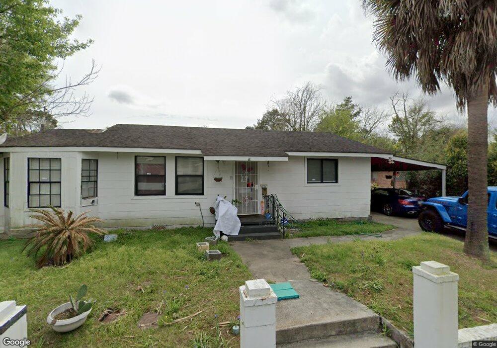 201 W 59th St, Savannah, GA 31405 - photo 1