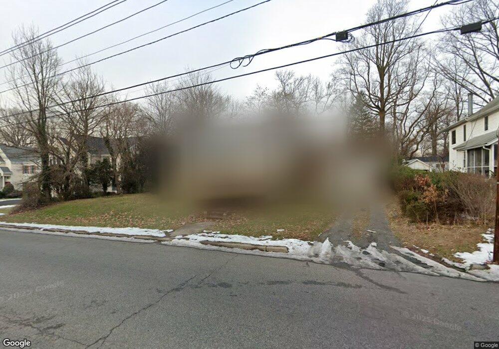 245 Riveredge Rd, Tenafly, NJ 07670 - photo 1