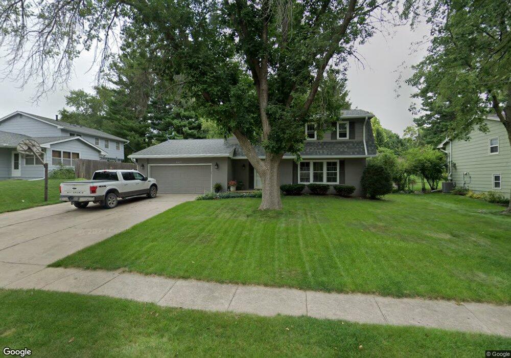 947 42nd St, West Des Moines, IA 50265 - photo 1