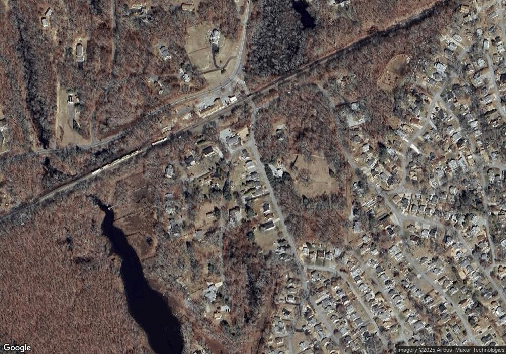 9 Connecticut Rd, Old Lyme, CT 06371 - photo 1