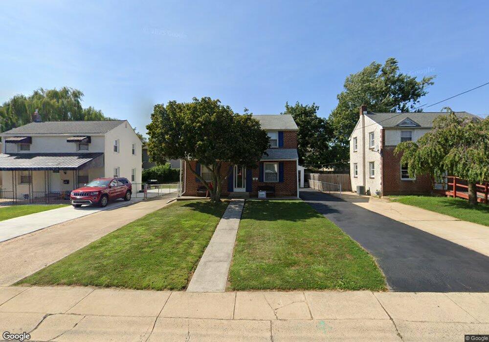 129 Riverview Dr, New Castle, DE 19720 - photo 1