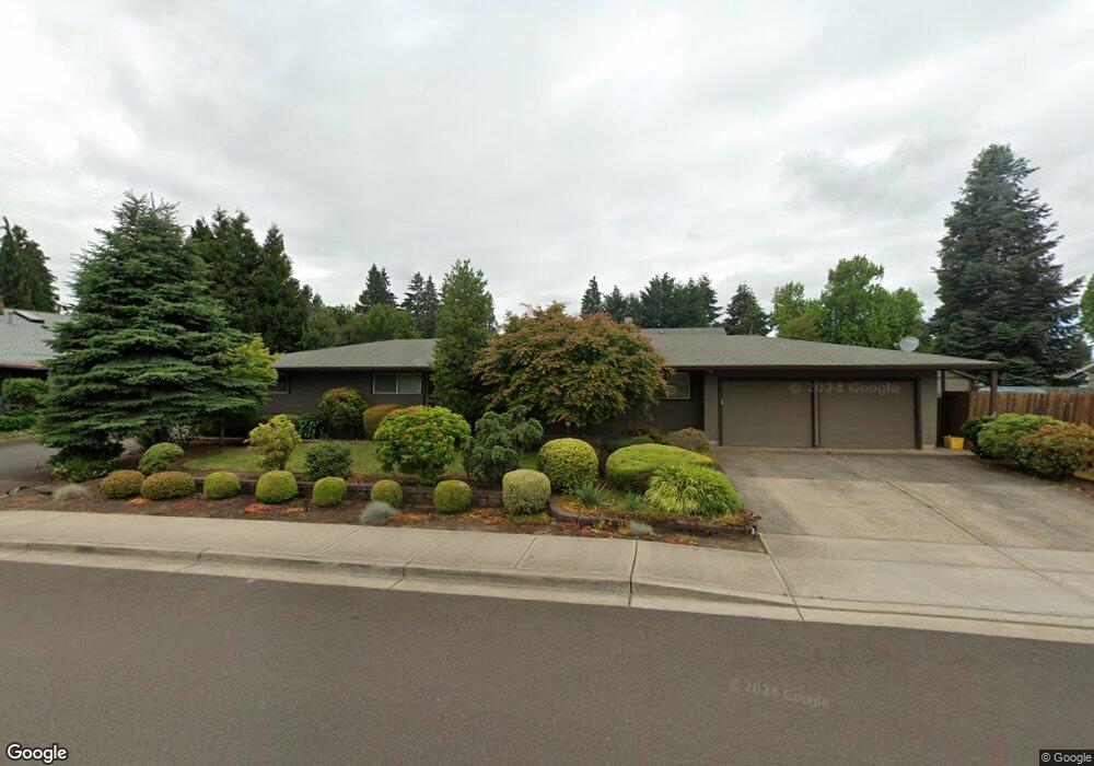 1137 N Maple St, Canby, OR 97013 - photo 1
