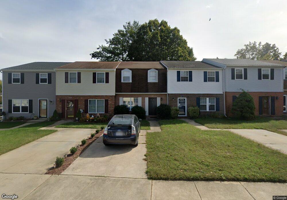 18075 Olde Port Ln, Triangle, VA 22172 - photo 1