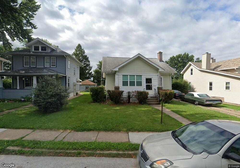 1521 E High St, Davenport, IA 52803 - photo 1