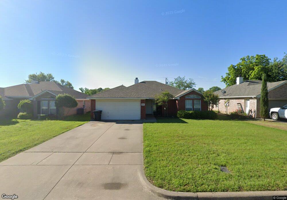 311 Odell St, Cleburne, TX 76033 - photo 1