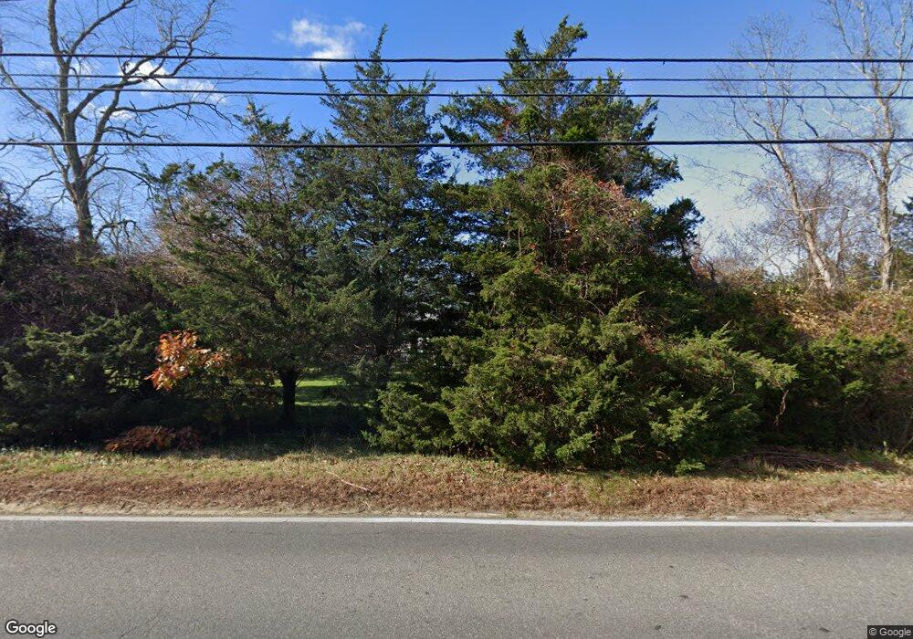 479 Barnes Rd, Oak Bluffs, MA 02557 - photo 1