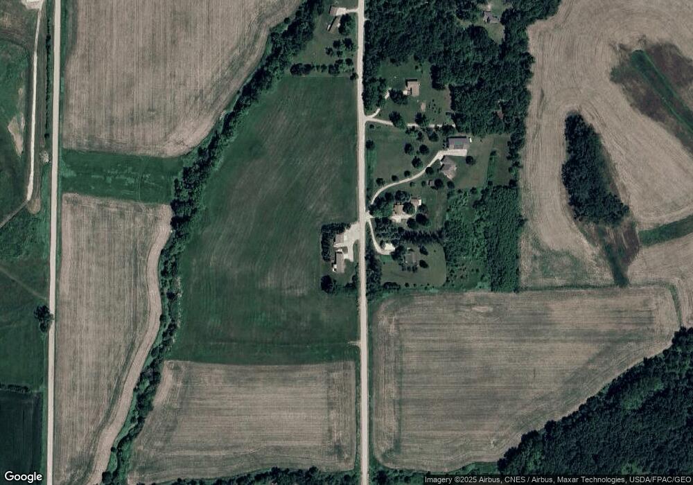 3951 W 4th St S, Newton, IA 50208 - photo 1