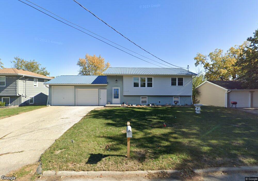 1408 W 3rd Street Place N, Newton, IA 50208 - photo 1