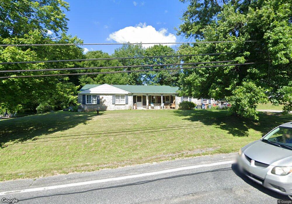 755 Bushkill Center Rd, Nazareth, PA 18064 - photo 1