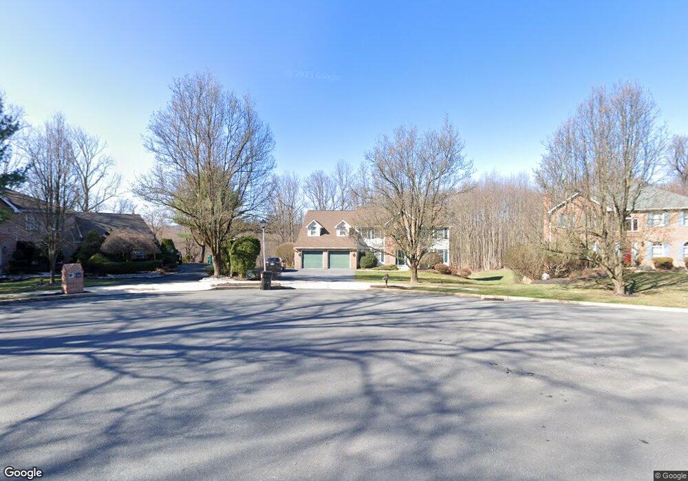 1004 Mountain Ct, Reading, PA 19606 - photo 1