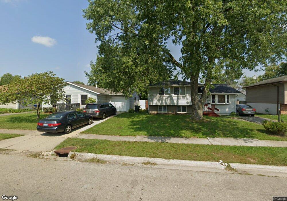 1852 Brookfield Rd, Columbus, OH 43229 - photo 1