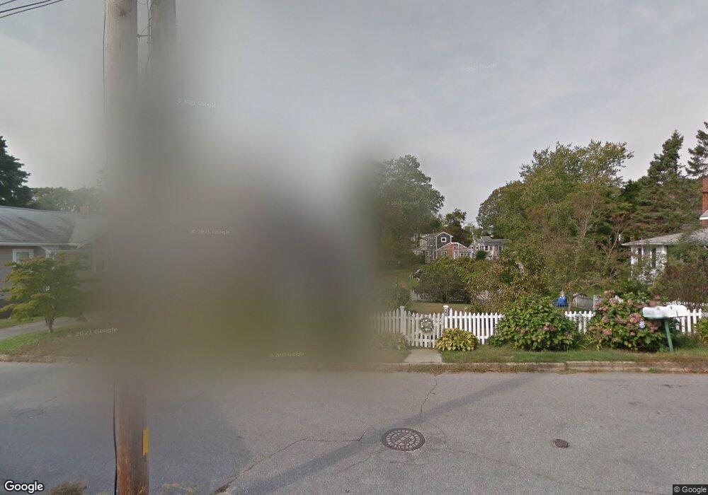 7 Maple Ave, Buzzards Bay, MA 02532 - photo 1