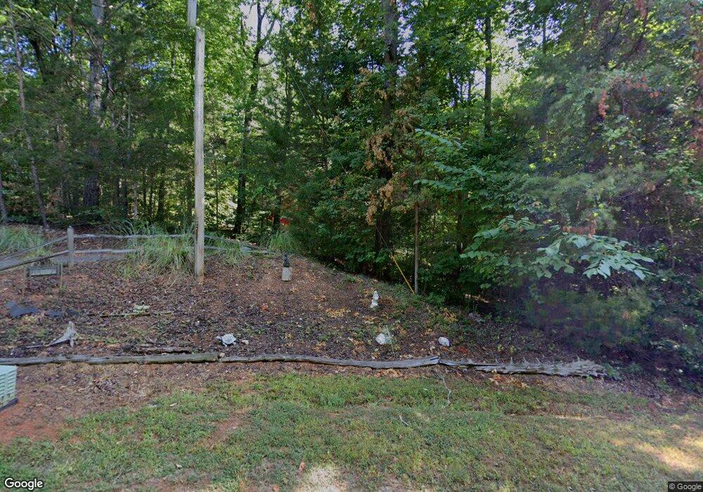 1129 Circle b Dr, Asheboro, NC 27205 - photo 1