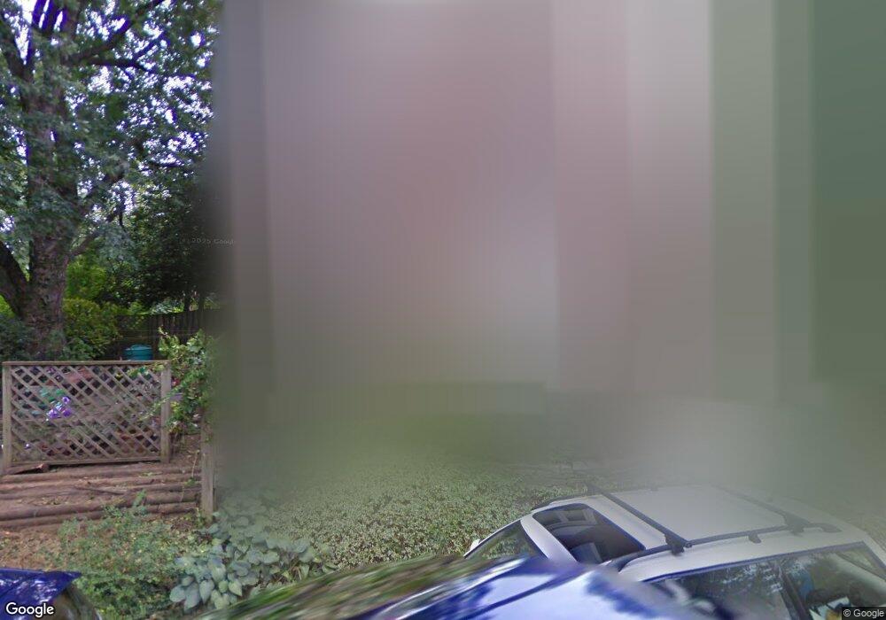 1329 Chetworth Ct, Alexandria, VA 22314 - photo 1