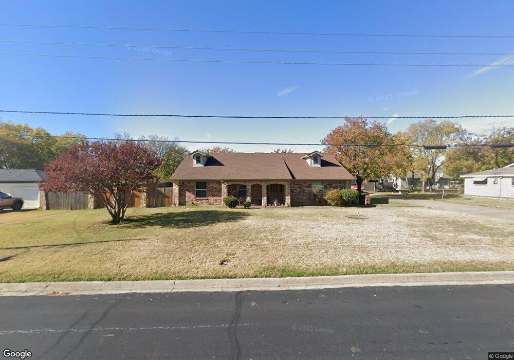 1309 Yates Dr, Hurst, TX 76053 - photo 1