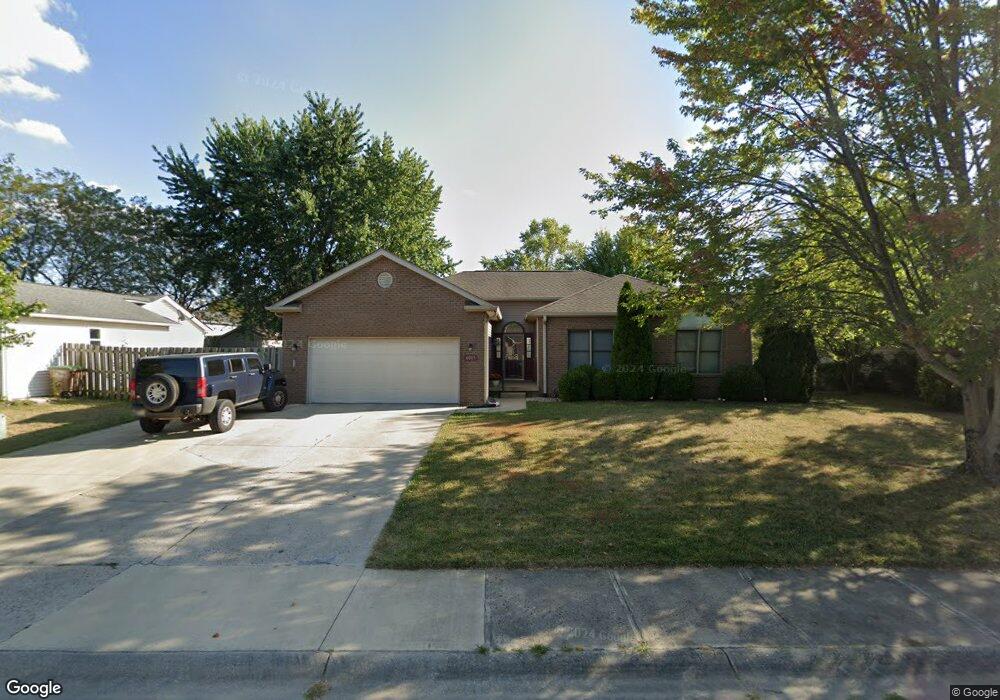 6015 E Pioneer Place, Columbus, IN 47203 - photo 1