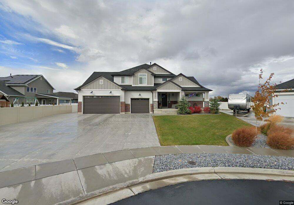 736 W Willow Tree Cir, Layton, UT 84041 - photo 1