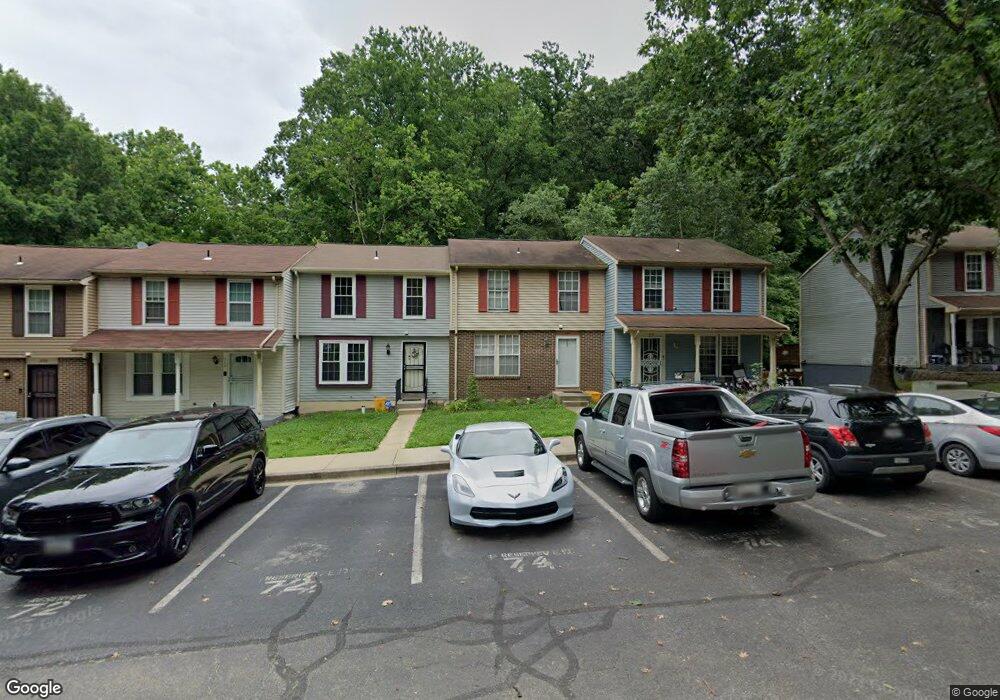 372 Shady Glen Dr, Capitol Heights, MD 20743 - photo 1