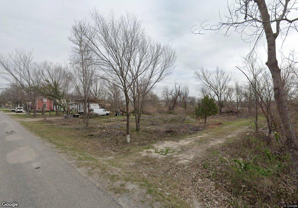 2416 Azle Ct, Granbury, TX 76048 - photo 1