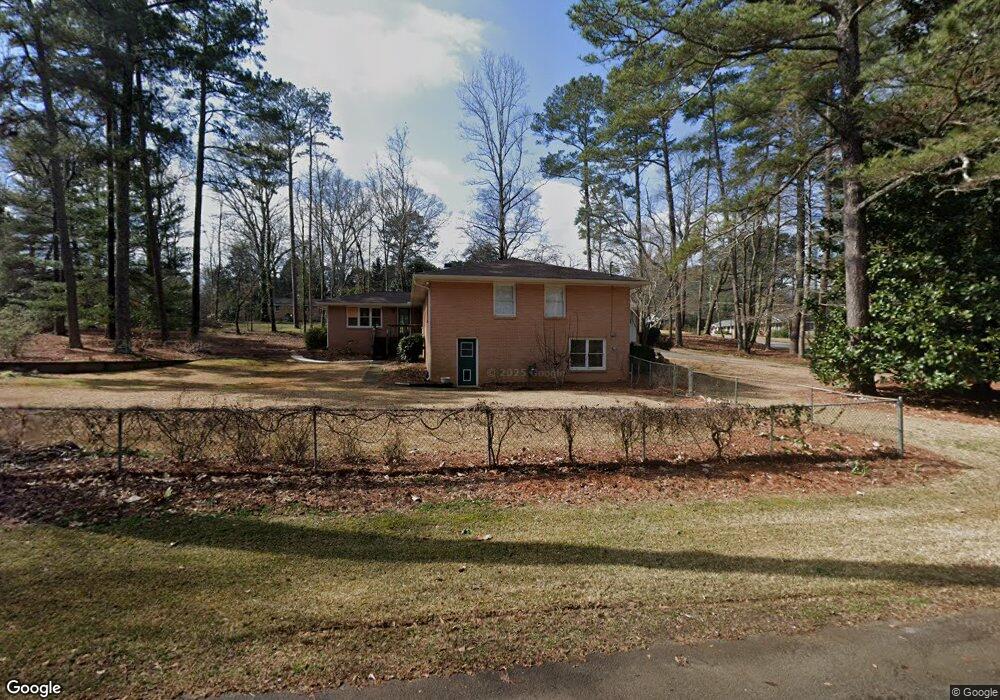 5394 Brownlee Rd, Stone Mountain, GA 30087 - photo 1