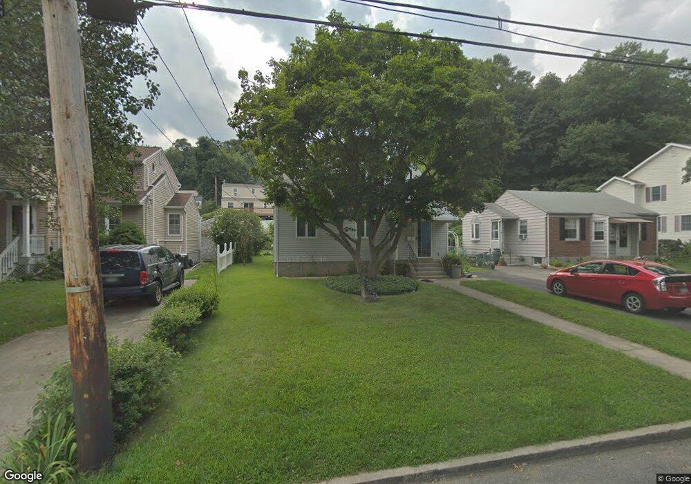 28 Curry Rd, Hastings On Hudson, NY 10706 - photo 1