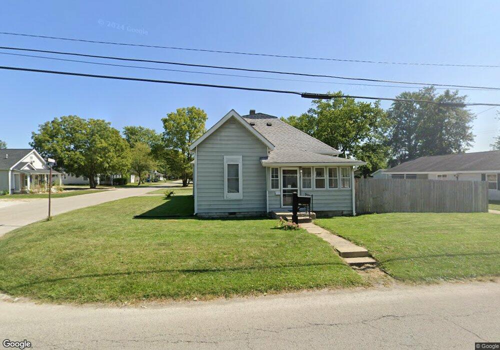 304 E 1st St, Sheridan, IN 46069 - photo 1
