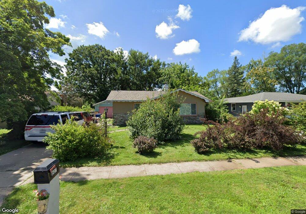 607 Hart Ave, Des Moines, IA 50315 - photo 1